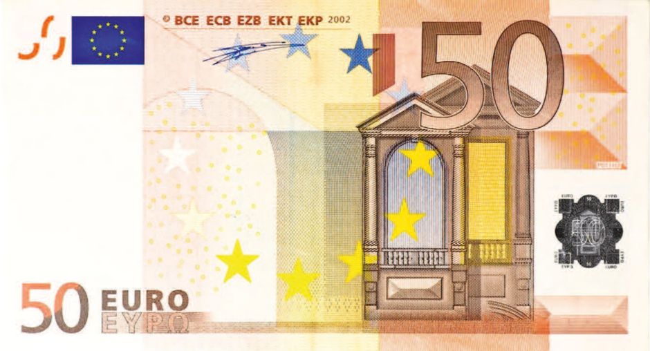 379 Kč